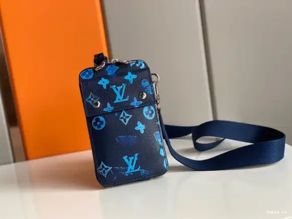 PHONE LOUIS VUITTON POUCH 0430